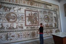 http://media-cdn.tripadvisor.com/media/photo-s/01/7a/09/74/bardo-museum.jpg